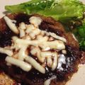 ForestGump's cooksnap of when they made 牛100％★粗挽きビーフハンバーグ.