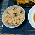 mojyacute's cooksnap of when they made 鮭ときのこの炊き込みごはん.