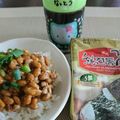 ☆momomama☆'s cooksnap of when they made 納豆ごはんを、韓国のりで巻いて食べる！.