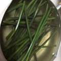 クックC2GECR☆'s cooksnap of when they made 超簡単失敗無。色キレイ　わらび　あく抜き.