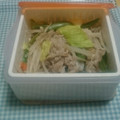 attunIIO's cooksnap of when they made レンジで★豚肉と野菜のほんだし蒸し.