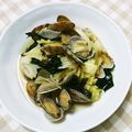 ＊れいぴん＊'s cooksnap of when they made わかめ＆キャベツであさりの酒蒸し.