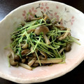 ♡кауо♡'s cooksnap of when they made 簡単節約時短☆豆苗としめじのさっと炒め☆.