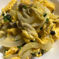 ちづりんも's cooksnap of when they made しめじと卵のマヨ炒め.