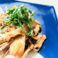 LimeLunch's cooksnap of when they made エリンギと舞茸のキムチ和え.
