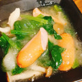 daisiki's cooksnap of when they made シャウエッセンとほうれん草のみぞれあん.