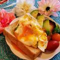 ももちゃんのれしぴ's cooksnap of when they made カフェ気分なの♪トロたまアボカドトースト.