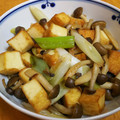 クックPXZWJ1☆'s cooksnap of when they made 厚揚げしめじの甘醤油炒め.
