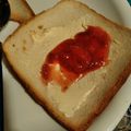 クックBNQ5PD☆'s cooksnap of when they made 苺ジャムトーストにホットミルクで朝食.