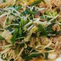 わあわあさん's cooksnap of when they made 鶏むね肉の白菜キムチ炒め♪簡単にらモヤシ.