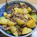 暴食の大罪's cooksnap of when they made 豚バラ新じゃが＋キュウリのアヒージョ炒め.