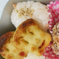 eiyoushi's cooksnap of when they made 鮭とゴマのおにぎり.
