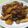ヨッシー１０１'s cooksnap of when they made ぶなしめじでハンバーグプレート.