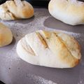 あやにゃん。's cooksnap of when they made ベーコンチーズフランスパン.