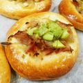 ぷくぽーじゅ's cooksnap of when they made 玉ねぎとベーコンとしめじのパン♡HB.