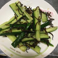 みりちゃん♪'s cooksnap of when they made 材料3つ！塩昆布ときゅうりのごま油和え.
