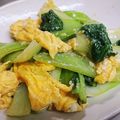 ☆ちゃちゃっとさん☆'s cooksnap of when they made すぐ一品☆チンゲン菜と卵の中華炒め.