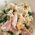 ユーロン's cooksnap of when they made おさかなのソーセージとナッツの白和え.