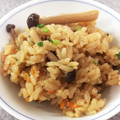 MicHolly's cooksnap of when they made 煮物残り汁で節約時短炊き込み御飯.