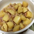 sakuhaya's cooksnap of when they made ジューシー♪ベーコンとじゃがいもの煮物.