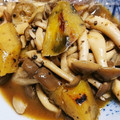 ｖerdad's cooksnap of when they made シメジとジャガ芋の大蒜バター炒め.