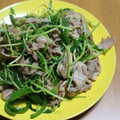 レオ君のおかぁちゃん's cooksnap of when they made 豚肉と豆苗の塩胡椒炒め.