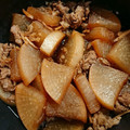 食いしん坊山ガール's cooksnap of when they made 染みてる♡大根と牛肉の煮物.