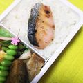 ゆけり３兄弟's cooksnap of when they made 時短！フライパンで簡単！シャケ弁当☆ミ.