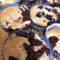 ジェニーレイン's cooksnap of when they made ラズベリーとクリームチーズのマフィン.