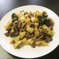 主夫フフフw's cooksnap of when they made 簡単＊砂肝とじゃがいものレモンソルト炒め.