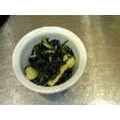 pompompom's cooksnap of when they made 春菊と油揚げの和風サラダ.