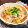 だむろく's cooksnap of when they made じゃがいもと玉ねぎと豚バラのカンタン煮.