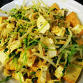 torisantom's cooksnap of when they made 糖質オフ☆絹揚げともやしのカレーマヨ炒め.