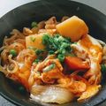 きつねどんべい's cooksnap of when they made 肉じゃがアレンジ！玉子とじ丼！簡単！.
