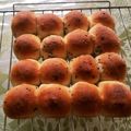 クック・朋ママ's cooksnap of when they made もちもち!チーズセサミの手捏ねちぎりパン.