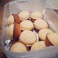 avomatty's cooksnap of when they made *バター無しでもしっとりバニラマフィン♪.