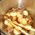 料理大好きボーイ's cooksnap of when they made 豚の角煮＊じゃが芋（メークイン）と一緒.