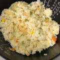 ゆうちゃんシェフ's cooksnap of when they made 炊飯器で炊くだけ♪簡単やみつきエビピラフ.