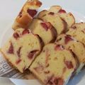 もリンゴ's cooksnap of when they made 簡単★ゴロゴロいちごのパウンドケーキ.