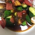 クックLYYTIX☆'s cooksnap of when they made トマトとキュウリとちくわの塩昆布サラダ.