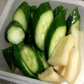 alice218's cooksnap of when they made 得損ダイエット☆簡単キュウリのぬか漬け.