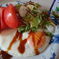 みゆwaco 's cooksnap of when they made 目玉焼きにソースをかけて.