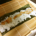 ＊実月＊'s cooksnap of when they made 気分はお稲荷さん♪甘辛お揚げ手まきごはん.