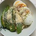 ☆うさきちさん☆'s cooksnap of when they made お手軽ランチ＊ゆで卵とアボカドの丼.
