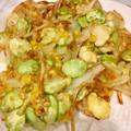 けめ＊'s cooksnap of when they made 新玉ねぎとそら豆のかき揚げ丼☆.