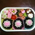 ❤グラちゃん❤'s cooksnap of when they made 簡単！キャラ弁当☆レース＆ミニハート♪.
