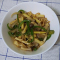 nyangomama's cooksnap of when they made 破竹・エノキ・玉ねぎの炒め煮.