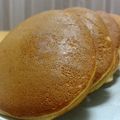 chael's cooksnap of when they made 黒胡麻あんのしっとりどら焼き.