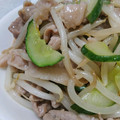 おけうどん's cooksnap of when they made 簡単♡豚ともやしと胡瓜の和風炒め♪.