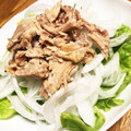 ポップコーン7☆'s cooksnap of when they made 簡単ウマイ！新玉ねぎの鮭缶のっけ.